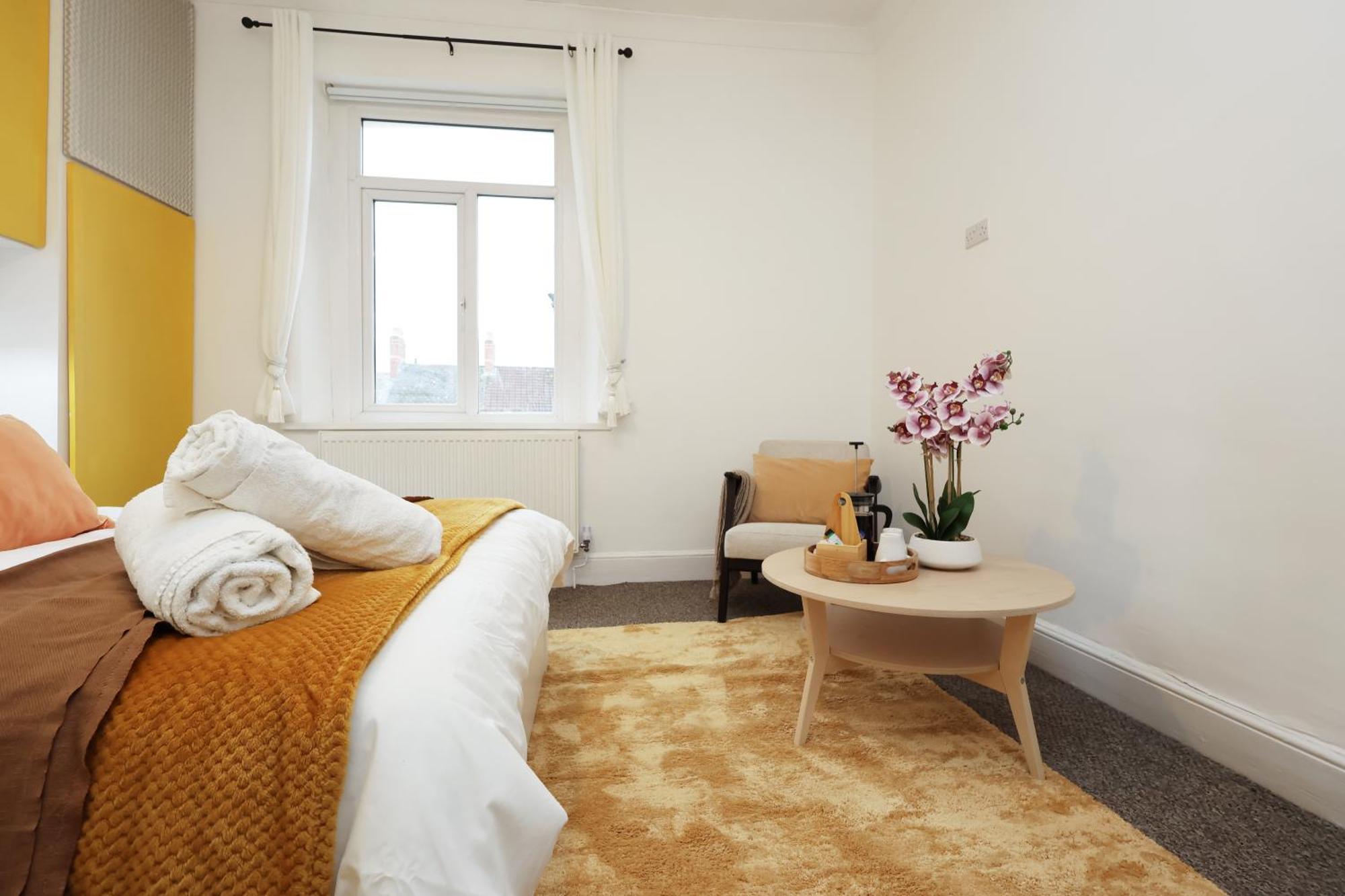 Cardiff City Guesthouse, Central Rooms, Fast Wi-Fi, On-Street Parking Kültér fotó