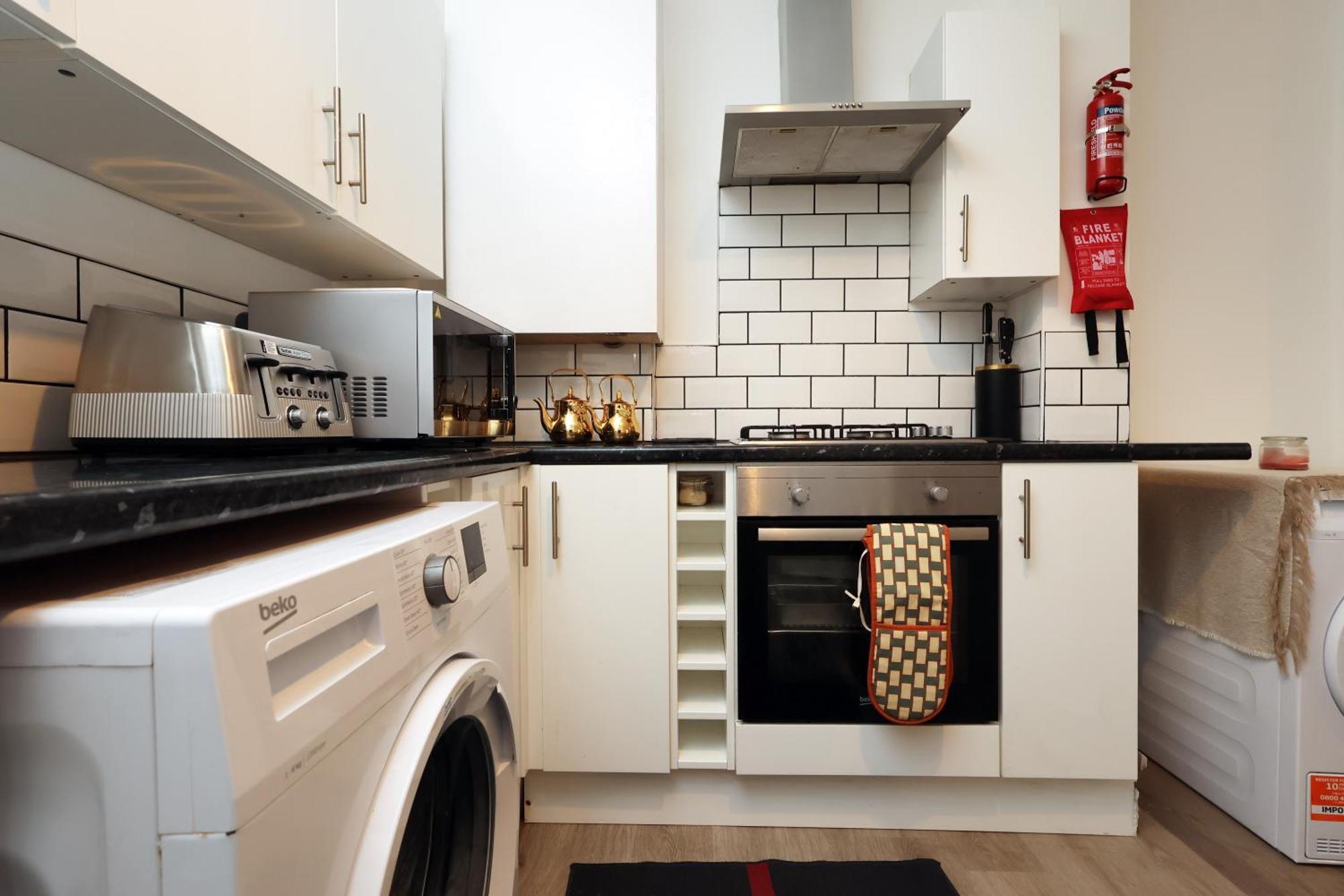 Cardiff City Guesthouse, Central Rooms, Fast Wi-Fi, On-Street Parking Kültér fotó