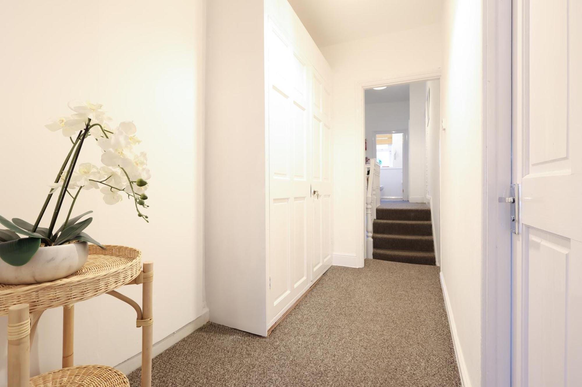 Cardiff City Guesthouse, Central Rooms, Fast Wi-Fi, On-Street Parking Kültér fotó