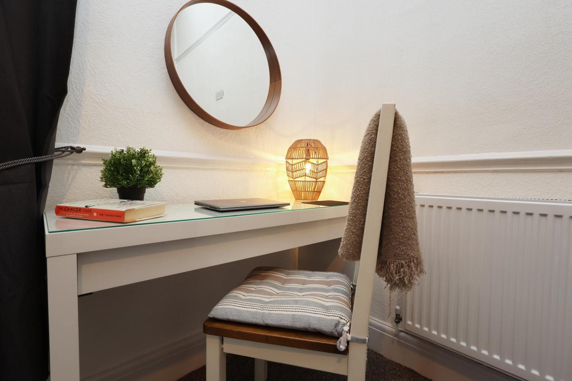 Cardiff City Guesthouse, Central Rooms, Fast Wi-Fi, On-Street Parking Kültér fotó